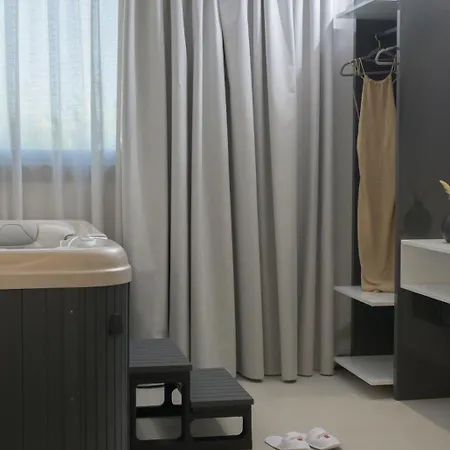 Esperos Premium Hotel Naxos City